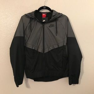 Nike wind breaker